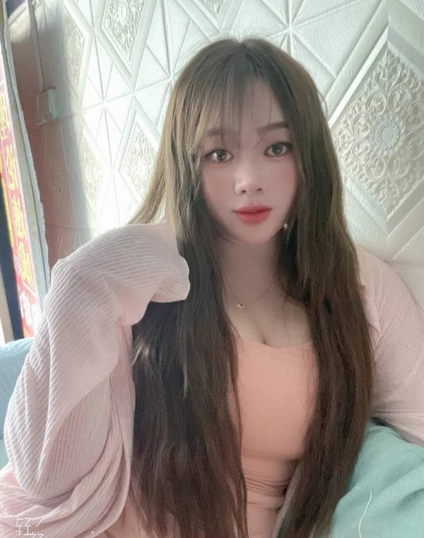 兼职大胸妹子琪琪