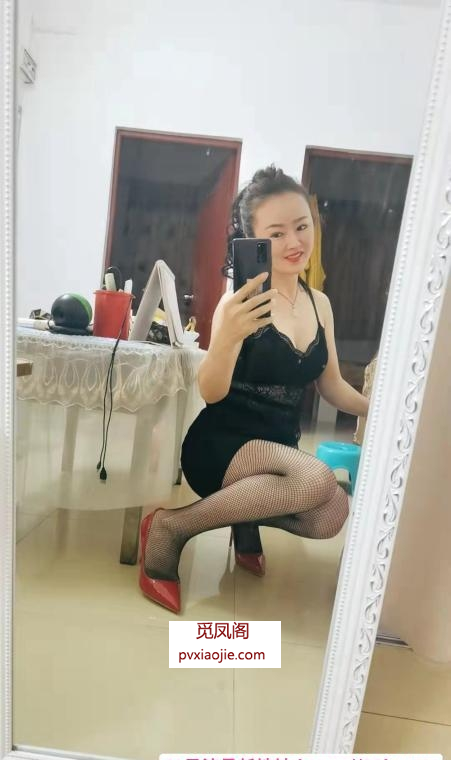 玩SM骚妇