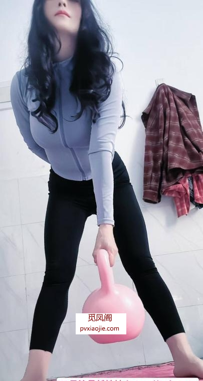 花都玩健身老板娘