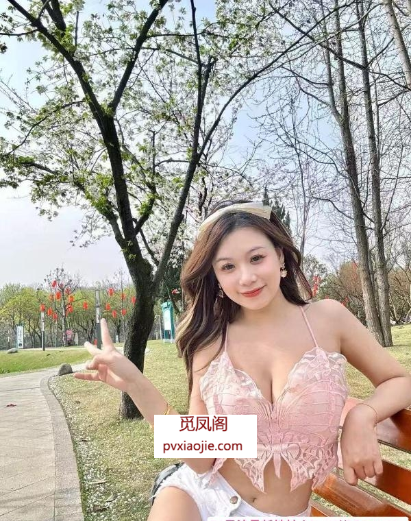 颜值大奶佳佳
