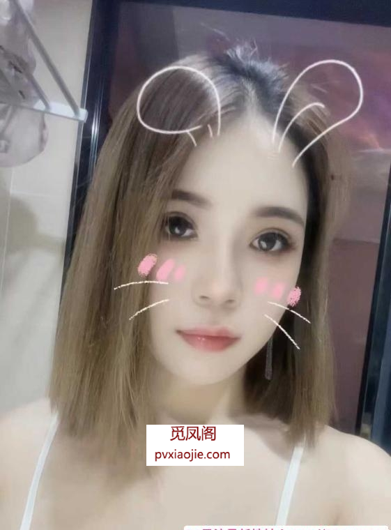 湖塘气质少妇