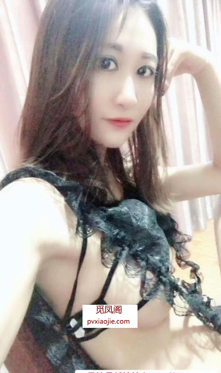 爱华路骚少妇