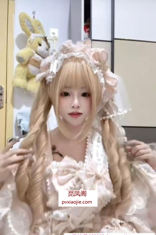 爆操雨花小萝莉