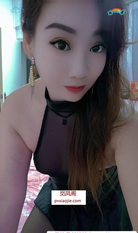 越秀轻熟黑丝少妇