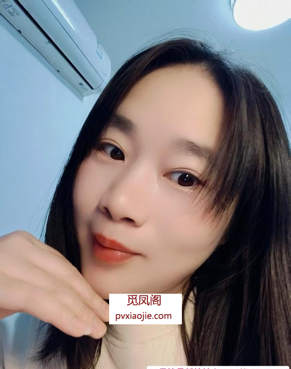 D胸肥臀小姐姐
