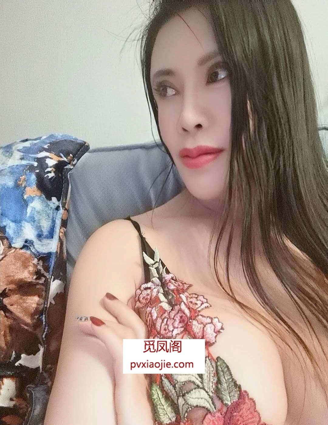 丝袜调情姐