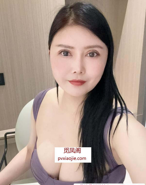 莞式服务大奶