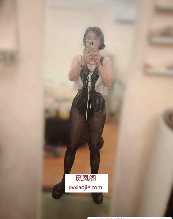 三通肥美熟妇