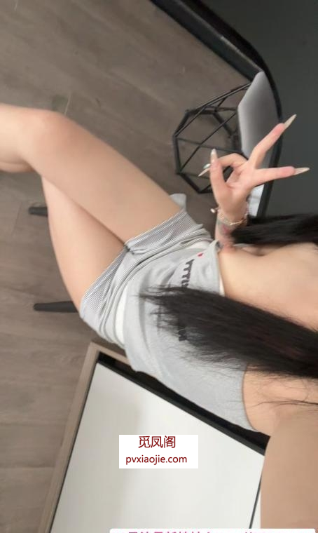 下火尤物恩雅
