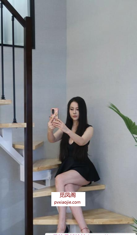 性感莞式天然大胸少妇