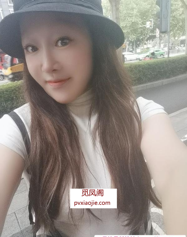 东北纹身少妇