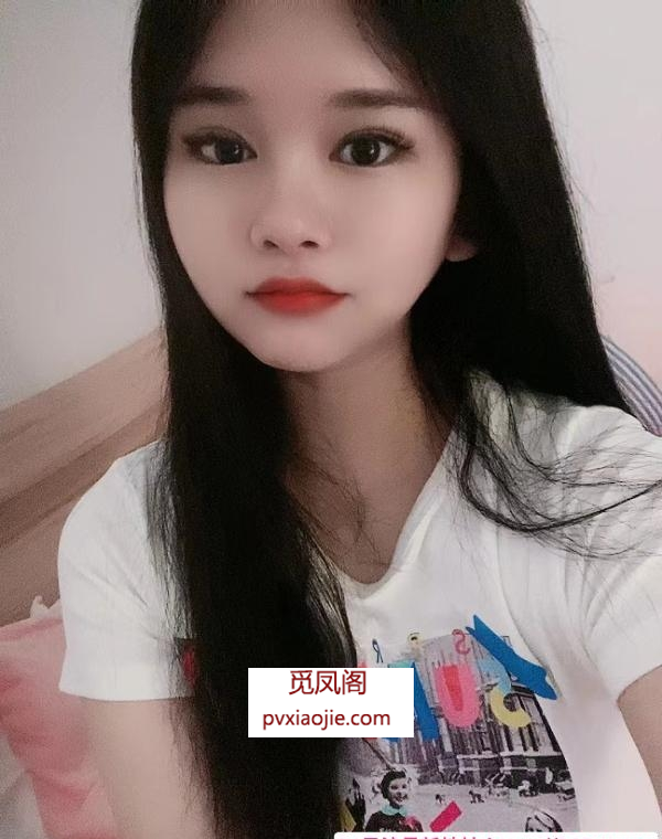 风骚舌吻妹子