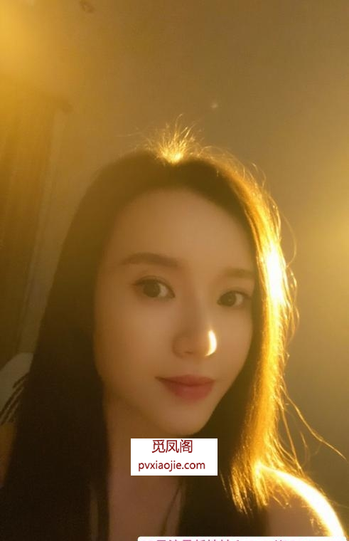 小喷泉骚姑娘