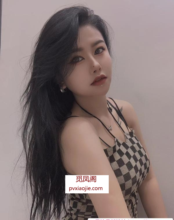 龙华大奶木子