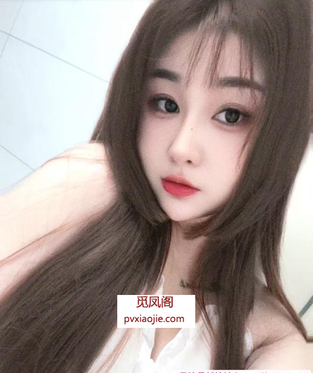 肉感肥臀小骚货