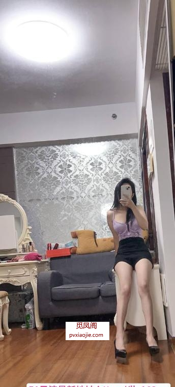 禅城娇小人妻