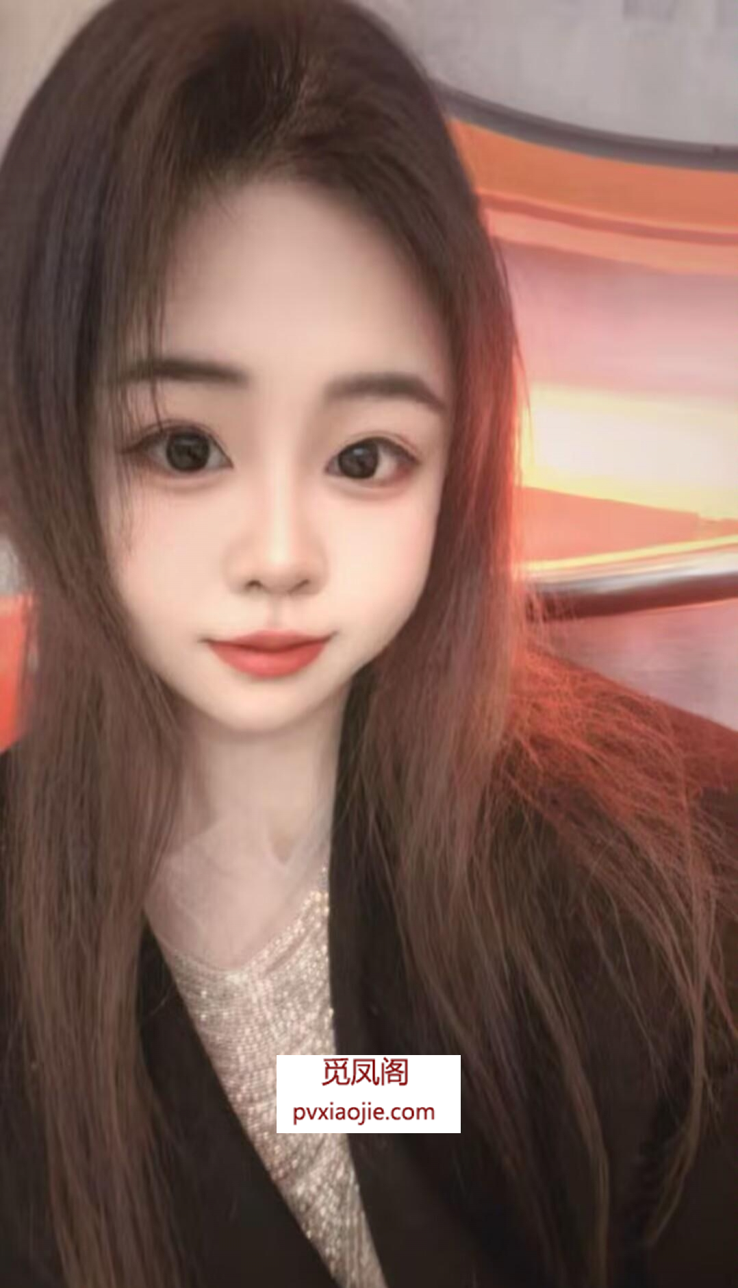 丰满大胸小姐姐